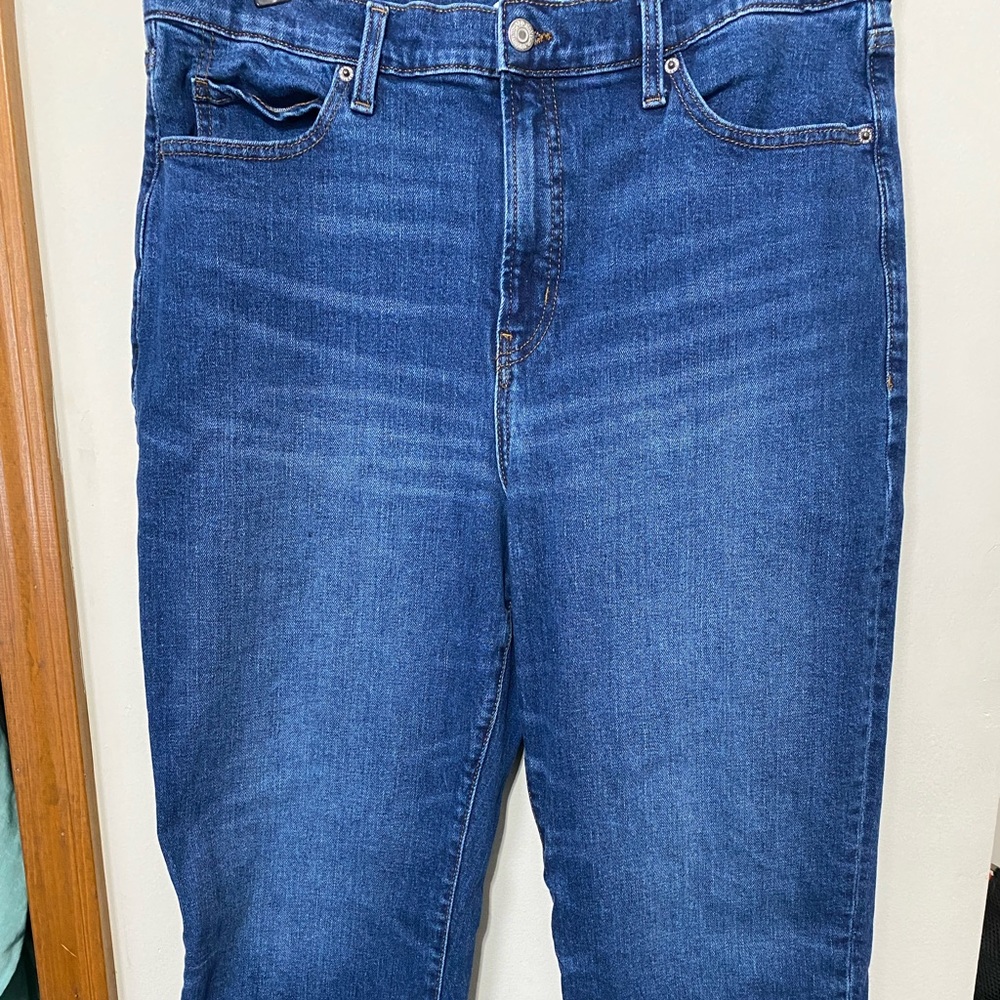 Old Navy Size 12 The Sky-hi Straight Jeans